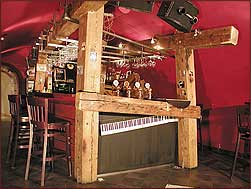 Piano bar
